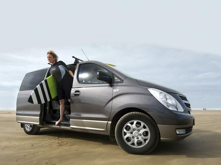  Hyundai i800 2008 года  (фото 7 из 36)
